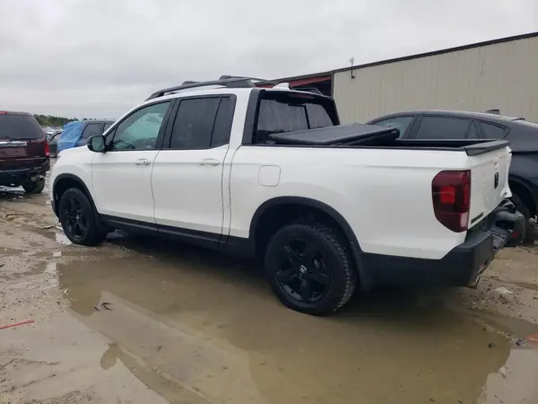 5FPYK3F83MB001606 2021 HONDA RIDGELINE - Image 2
