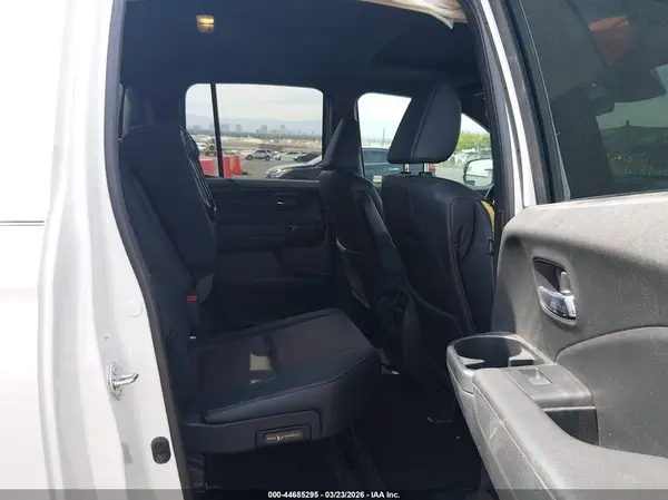 5FPYK3F83NB020092 2022 HONDA RIDGELINE - Image 8