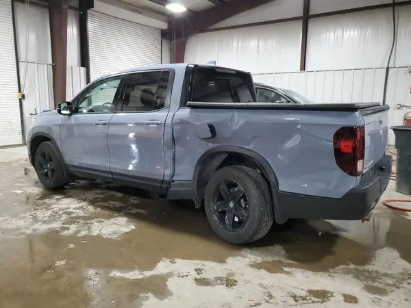5FPYK3F83NB027155 2022 HONDA RIDGELINE - Image 2