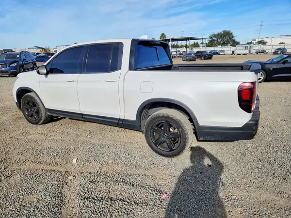 5FPYK3F83PB018460 2023 HONDA RIDGELINE - Image 2