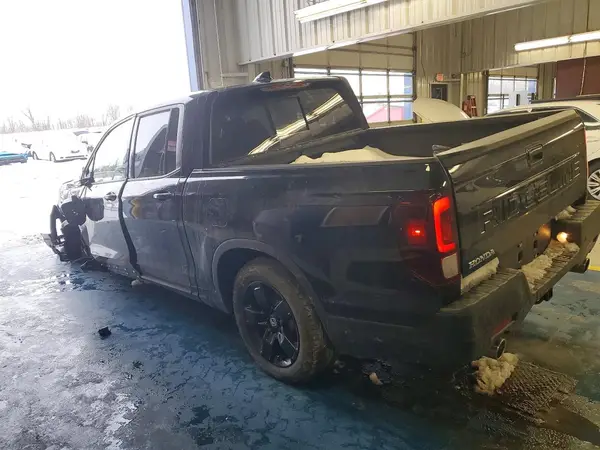 5FPYK3F83RB022317 2024 HONDA RIDGELINE - Image 2