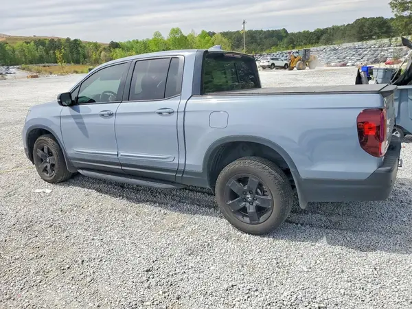 5FPYK3F83RB025220 2024 HONDA RIDGELINE - Image 2