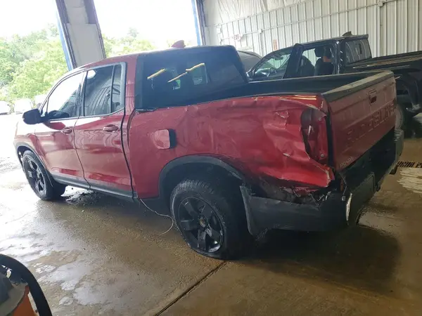 5FPYK3F83RB032734 2024 HONDA RIDGELINE - Image 2