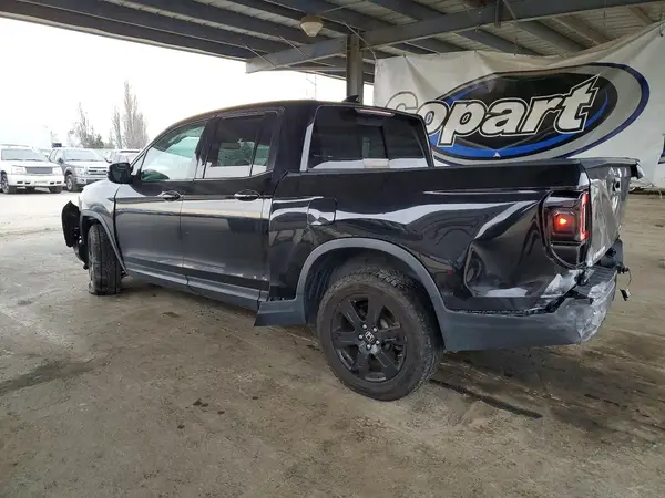 5FPYK3F85HB027551 2017 HONDA RIDGELINE - Image 2