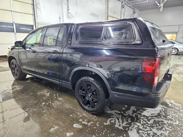 5FPYK3F85HB032071 2017 HONDA RIDGELINE - Image 2