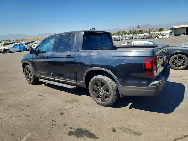 5FPYK3F85JB011923 2018 HONDA RIDGELINE - Image 2