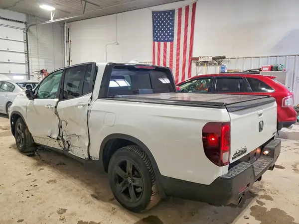 5FPYK3F85MB016589 2021 HONDA RIDGELINE - Image 2