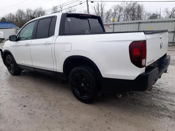 5FPYK3F85NB010826 2022 HONDA RIDGELINE - Image 2