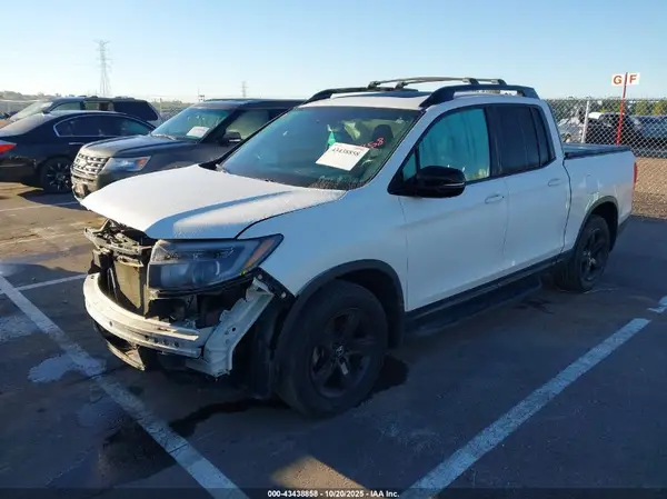 5FPYK3F85PB037754 2023 HONDA RIDGELINE - Image 2