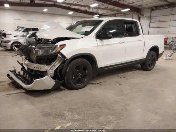 5FPYK3F86MB018352 2021 HONDA RIDGELINE - Image 2