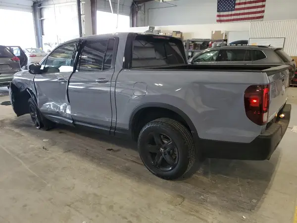 5FPYK3F86PB003743 2023 HONDA RIDGELINE - Image 2