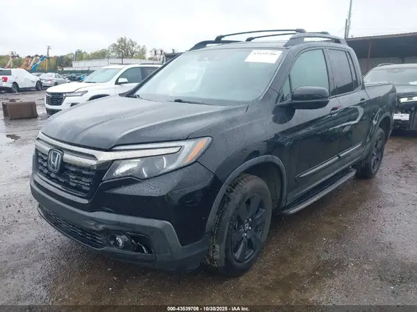 5FPYK3F87JB002706 2018 HONDA RIDGELINE - Image 2