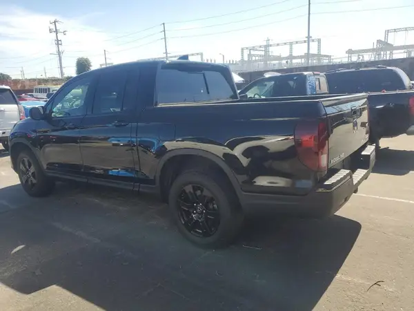 5FPYK3F88HB010727 2017 HONDA RIDGELINE - Image 2