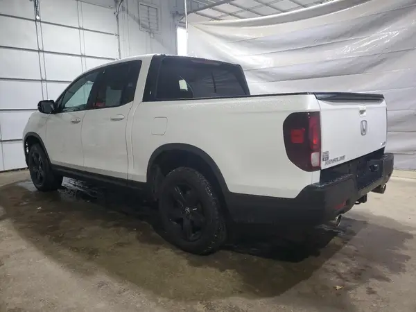 5FPYK3F88PB034606 2023 HONDA RIDGELINE - Image 2