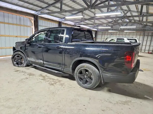 5FPYK3F89MB003943 2021 HONDA RIDGELINE - Image 2