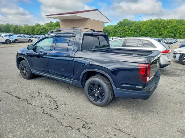 5FPYK3F8XHB017890 2017 HONDA RIDGELINE - Image 2