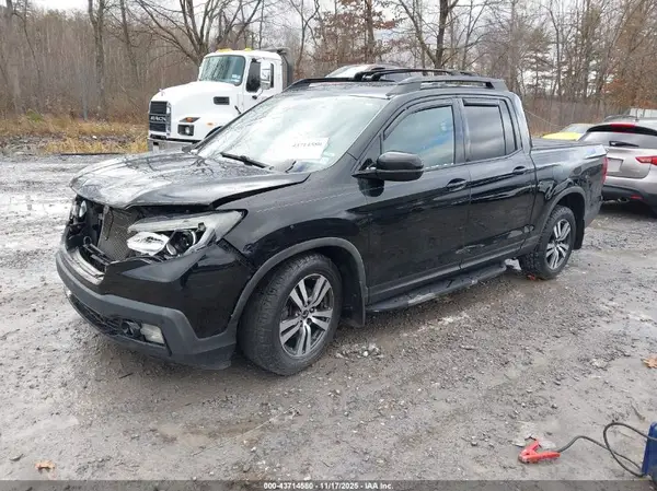 5FPYK3F8XHB021664 2017 HONDA RIDGELINE - Image 2