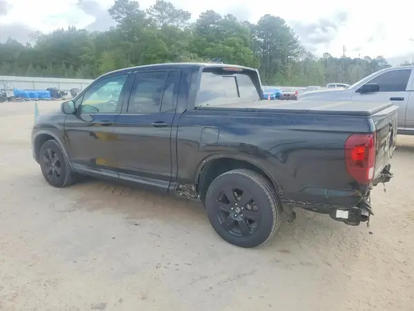 5FPYK3F8XHB026492 2017 HONDA RIDGELINE - Image 2