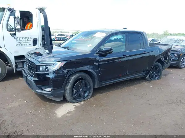 5FPYK3F8XMB017303 2021 HONDA RIDGELINE - Image 2