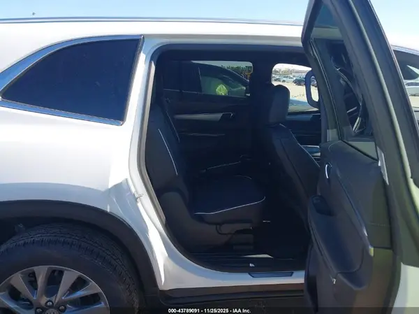 5GAERAKS5TJ204163 2026 BUICK ENCLAVE - Image 8