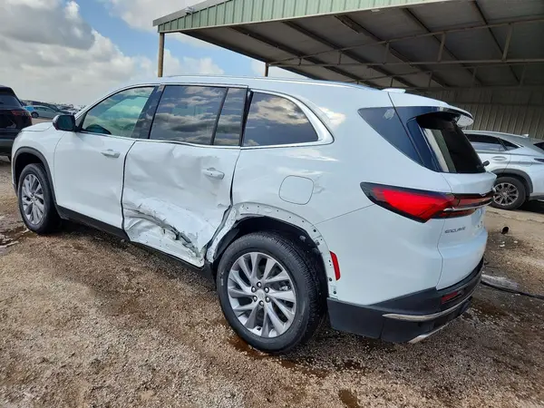 5GAERAKS9TJ324502 2026 BUICK ENCLAVE - Image 2