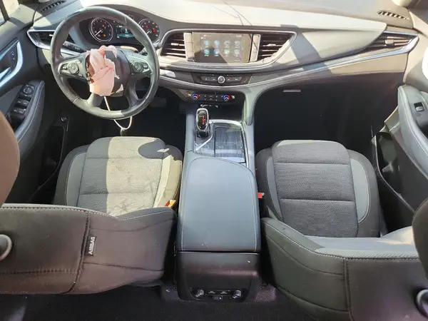 5GAERAKW2KJ253810 2019 BUICK ENCLAVE - Image 8
