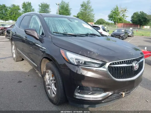 5GAERAKWXKJ209960 2019 BUICK ENCLAVE - Image 1