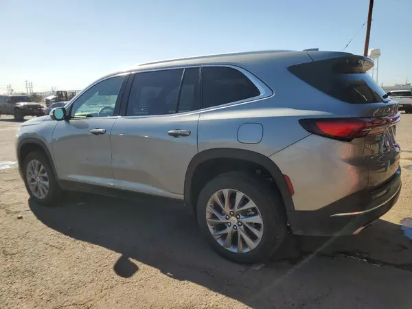 5GAERARS0SJ220601 2025 BUICK ENCLAVE - Image 2