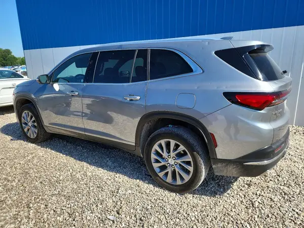 5GAERARS5SJ189121 2025 BUICK ENCLAVE - Image 2