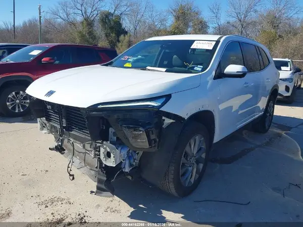 5GAERARS5SJ247521 2025 BUICK ENCLAVE - Image 2