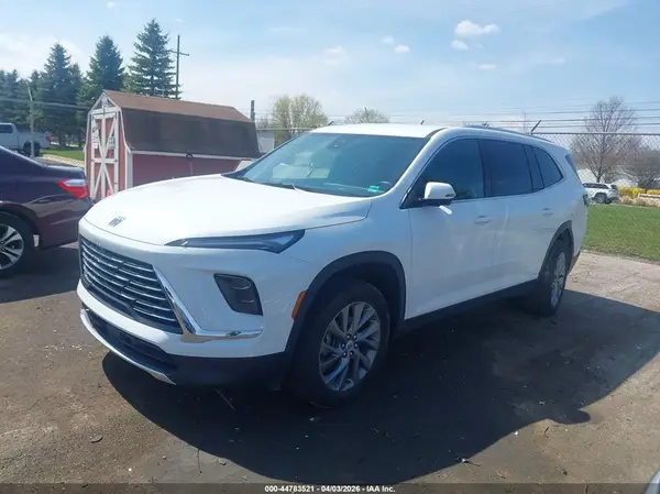 5GAERARS6SJ112631 2025 BUICK ENCLAVE - Image 2