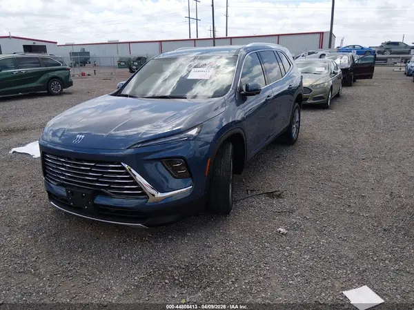 5GAERARS7SJ298566 2025 BUICK ENCLAVE - Image 2