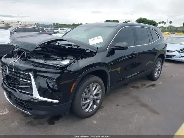 5GAERARS9SJ260871 2025 BUICK ENCLAVE - Image 2
