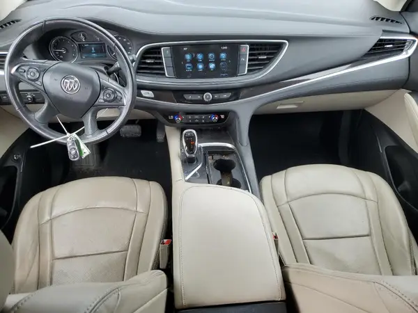 5GAERBKW0JJ160952 2018 BUICK ENCLAVE - Image 8