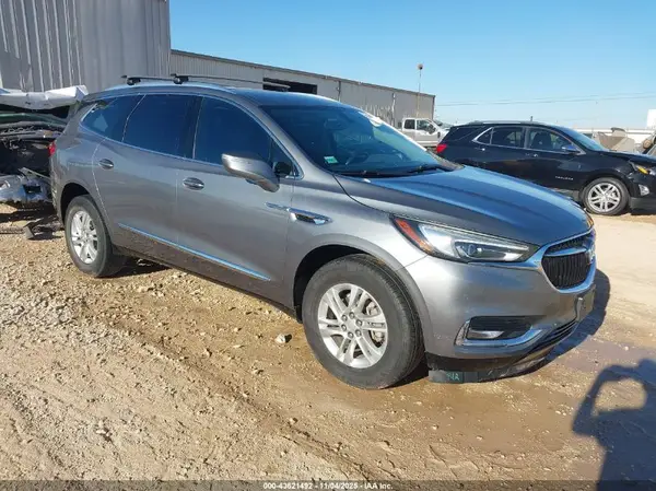 5GAERBKW0JJ265622 2018 BUICK ENCLAVE - Image 1