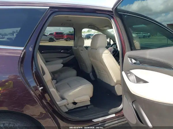 5GAERBKW0JJ284753 2018 BUICK ENCLAVE - Image 8