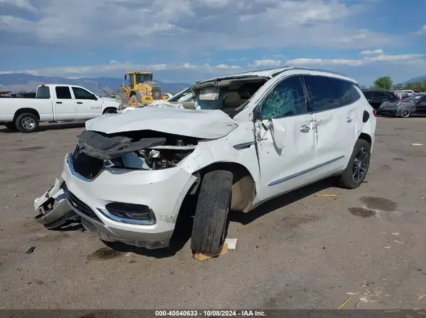 5GAERBKW0KJ123174 2019 BUICK ENCLAVE - Image 2