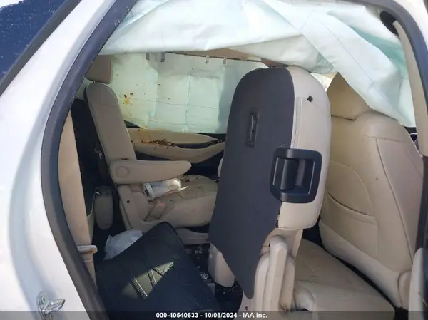 5GAERBKW0KJ123174 2019 BUICK ENCLAVE - Image 8
