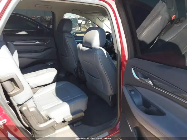 5GAERBKW0KJ185304 2019 BUICK ENCLAVE - Image 8