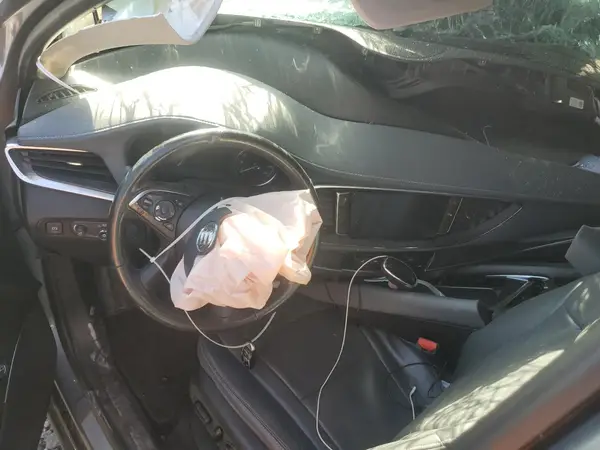 5GAERBKW0KJ267422 2019 BUICK ENCLAVE - Image 8