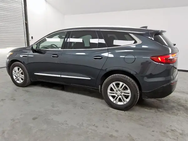 5GAERBKW0LJ107574 2020 BUICK ENCLAVE - Image 2