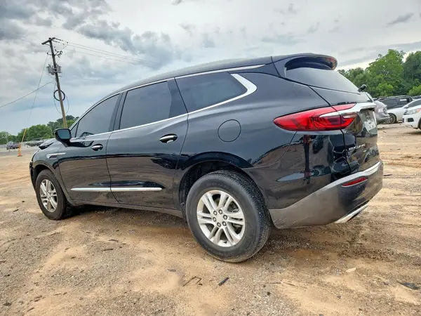 5GAERBKW0LJ135469 2020 BUICK ENCLAVE - Image 2