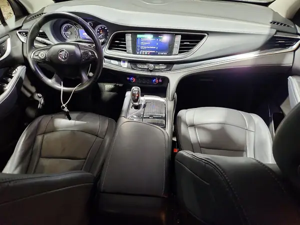 5GAERBKW0LJ168438 2020 BUICK ENCLAVE - Image 8