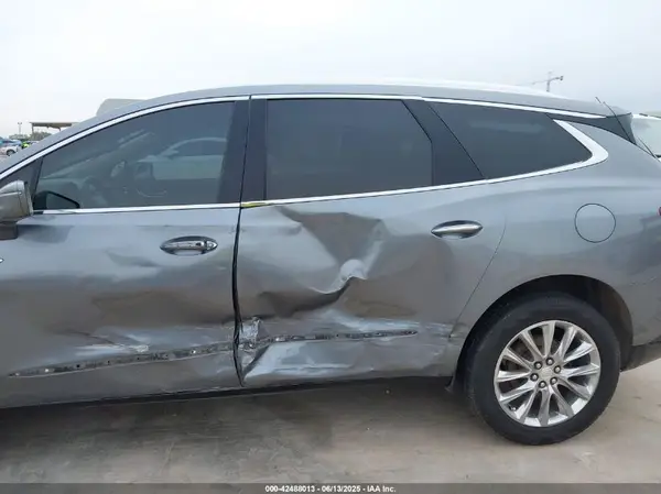 2020 BUICK ENCLAVE auction photo 6