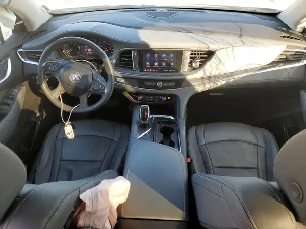 5GAERBKW0MJ165945 2021 BUICK ENCLAVE - Image 8