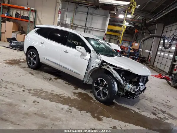5GAERBKW0NJ125950 2022 BUICK ENCLAVE - Image 1
