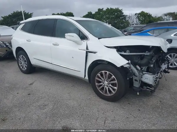 5GAERBKW0NJ145972 2022 BUICK ENCLAVE - Image 1