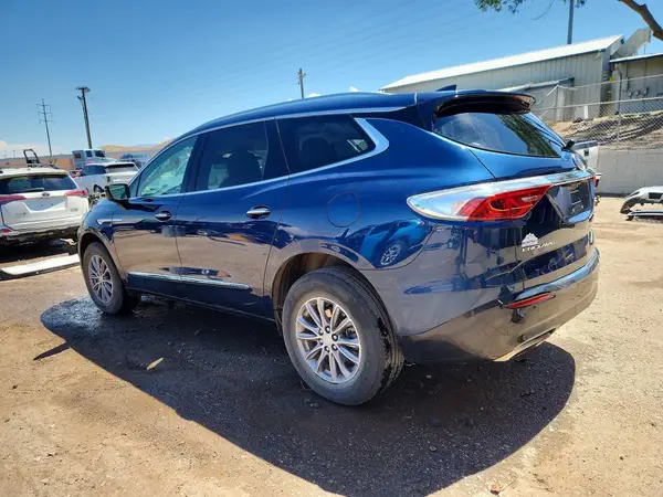 5GAERBKW0NJ157104 2022 BUICK ENCLAVE - Image 2