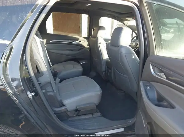 5GAERBKW0PJ188307 2023 BUICK ENCLAVE - Image 8