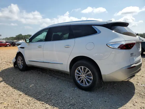 5GAERBKW0PJ244102 2023 BUICK ENCLAVE - Image 2